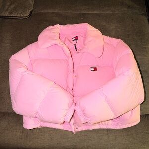 Tommy Hilfiger Women's Light Pink Puffer Jacket